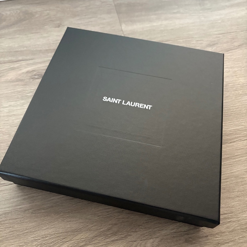 Saint Laurent Box